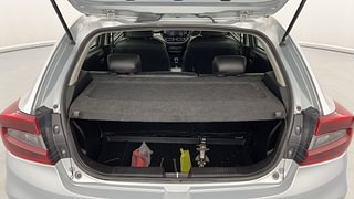 Used 2022 Maruti Suzuki Baleno Alpha AT Petrol Petrol Automatic interior DICKY INSIDE VIEW