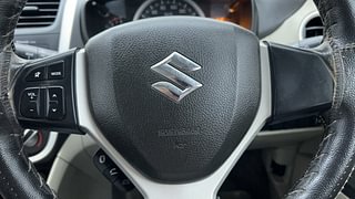Used 2016 Maruti Suzuki Celerio ZXI Petrol Manual top_features Steering mounted controls