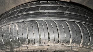 Used 2023 Renault Triber RXZ Petrol Manual tyres LEFT REAR TYRE TREAD VIEW