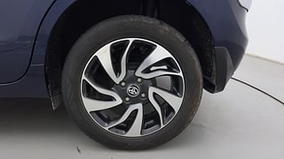 Used 2020 Toyota Glanza [2019-2022] G CVT Petrol Automatic tyres LEFT REAR TYRE RIM VIEW
