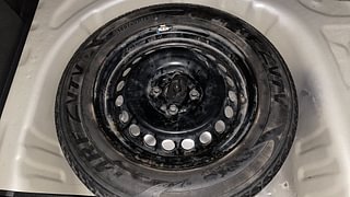Used 2016 Maruti Suzuki Baleno [2015-2019] Delta AT Petrol Petrol Automatic tyres SPARE TYRE VIEW