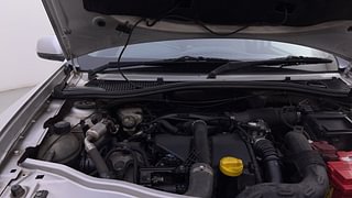 Used 2016 Renault Duster [2015-2019] 110 PS RXZ 4X2 AMT Diesel Automatic engine ENGINE RIGHT SIDE HINGE & APRON VIEW