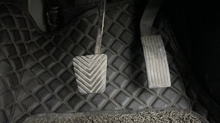 Used 2021 Kia Sonet HTX 1.0 iMT Petrol Manual interior PEDALS VIEW