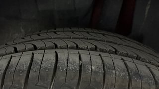 Used 2018 Maruti Suzuki Swift [2017-2020] ZDI AMT Diesel Automatic tyres LEFT REAR TYRE TREAD VIEW