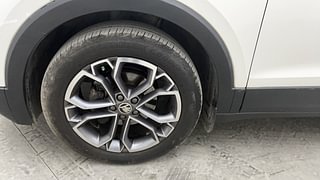 Used 2022 Skoda Kushaq Style 1.0L TSI AT Petrol Automatic tyres LEFT FRONT TYRE RIM VIEW