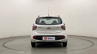 Used 2018 Hyundai Grand i10 [2017-2020] Sportz AT 1.2 Kappa VTVT Petrol Automatic exterior BACK VIEW
