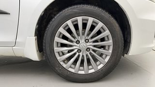 Used 2017 maruti-suzuki Ciaz Alpha Petrol Petrol Manual tyres RIGHT FRONT TYRE RIM VIEW