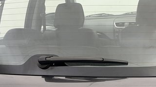 Used 2015 Maruti Suzuki Swift [2011-2017] ZXi Petrol Manual top_features Rear wiper