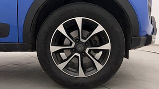 Used 2021 Tata Nexon XZA Plus AMT Diesel S Diesel Automatic tyres RIGHT FRONT TYRE RIM VIEW
