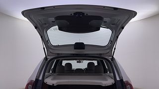 Used 2016 Renault Duster [2015-2019] 110 PS RXZ 4X2 AMT Diesel Automatic interior DICKY DOOR OPEN VIEW