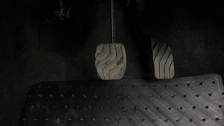 Used 2021 Renault Kwid 1.0L RXT (O) AMT SCE Petrol Automatic interior PEDALS VIEW