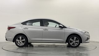 Used 2018 Hyundai Verna [2017-2020] 1.6 VTVT SX Petrol Manual exterior RIGHT SIDE VIEW