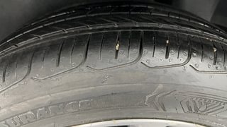 Used 2017 maruti-suzuki Ciaz Alpha Petrol Petrol Manual tyres LEFT REAR TYRE TREAD VIEW