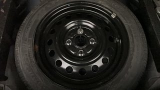 Used 2010 Maruti Suzuki Wagon R 1.0 [2010-2019] VXi Petrol Manual tyres SPARE TYRE VIEW