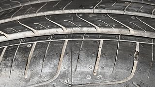 Used 2015 Hyundai Elite i20 [2014-2018] Asta 1.2 Petrol Manual tyres LEFT REAR TYRE TREAD VIEW