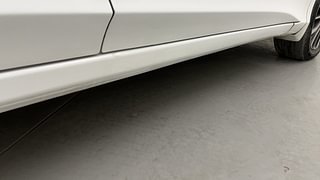 Used 2017 Honda City [2017-2020] ZX CVT Petrol Automatic dents MINOR DENT