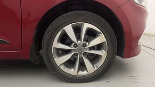 Used 2015 Hyundai Elite i20 [2014-2018] Asta 1.4 CRDI Diesel Manual tyres RIGHT FRONT TYRE RIM VIEW