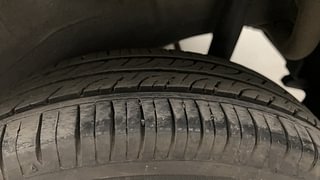 Used 2010 Maruti Suzuki Wagon R 1.0 [2010-2019] VXi Petrol Manual tyres LEFT REAR TYRE TREAD VIEW