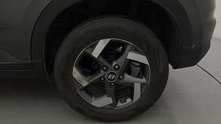 Used 2021 Hyundai Venue [2019-2022] SX 1.0 (O) Turbo iMT Petrol Manual tyres LEFT REAR TYRE RIM VIEW