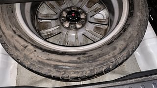 Used 2017 hyundai Tucson GLS 2WD AT Diesel Diesel Automatic tyres SPARE TYRE VIEW