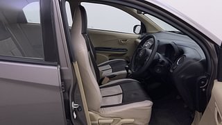 Used 2014 Honda Brio [2011-2016] S MT Petrol Manual interior RIGHT SIDE FRONT DOOR CABIN VIEW