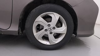 Used 2014 Honda City [2014-2017] VX Diesel Diesel Manual tyres RIGHT FRONT TYRE RIM VIEW
