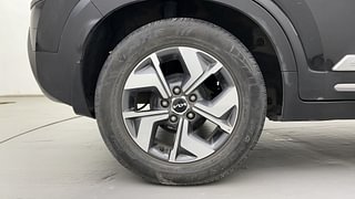 Used 2021 Kia Sonet HTX 1.0 iMT Petrol Manual tyres RIGHT REAR TYRE RIM VIEW