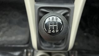 Used 2016 Maruti Suzuki Celerio VXI Petrol Manual interior GEAR  KNOB VIEW