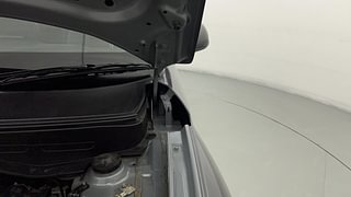 Used 2021 Hyundai Venue [2019-2022] SX 1.0 (O) Turbo iMT Petrol Manual engine ENGINE LEFT SIDE HINGE & APRON VIEW