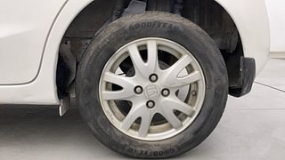 Used 2014 Honda Brio [2011-2016] VX MT Petrol Manual tyres LEFT REAR TYRE RIM VIEW