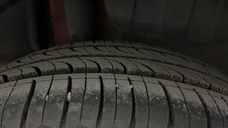 Used 2018 Maruti Suzuki Swift [2017-2020] ZDI AMT Diesel Automatic tyres RIGHT REAR TYRE TREAD VIEW