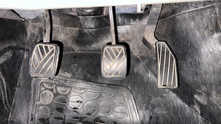 Used 2016 Maruti Suzuki Celerio VXI Petrol Manual interior PEDALS VIEW
