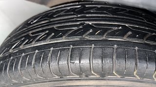Used 2020 Renault Kwid RXL 1.0 SCE Petrol Manual tyres RIGHT REAR TYRE TREAD VIEW