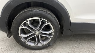 Used 2022 Skoda Kushaq Style 1.0L TSI AT Petrol Automatic tyres RIGHT REAR TYRE RIM VIEW