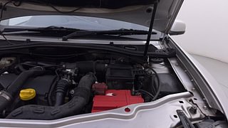 Used 2016 Renault Duster [2015-2019] 110 PS RXZ 4X2 AMT Diesel Automatic engine ENGINE LEFT SIDE HINGE & APRON VIEW