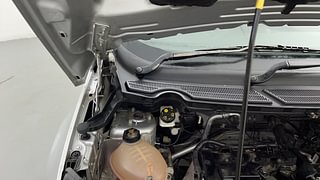 Used 2018 Ford EcoSport [2017-2021] Ambiente 1.5L Ti-VCT Petrol Manual engine ENGINE RIGHT SIDE HINGE & APRON VIEW