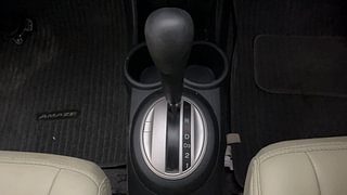 Used 2015 Honda Amaze [2013-2016] 1.2 S AT i-VTEC Petrol Automatic interior GEAR  KNOB VIEW