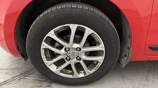 Used 2018 Maruti Suzuki Swift [2017-2020] ZDI AMT Diesel Automatic tyres LEFT FRONT TYRE RIM VIEW