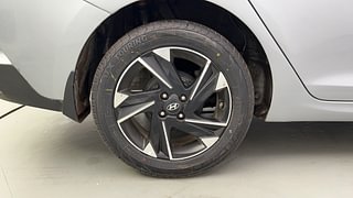 Used 2021 Hyundai Verna SX Opt Petrol Petrol Manual tyres RIGHT REAR TYRE RIM VIEW