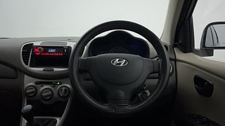Used 2014 Hyundai i10 magna 1.1 Petrol Manual interior STEERING VIEW