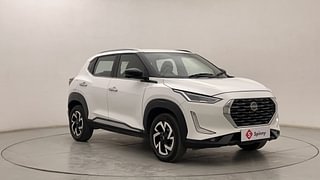 Used 2023 Nissan Magnite XV Premium Turbo (O) Petrol Manual exterior RIGHT FRONT CORNER VIEW