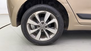 Used 2015 Hyundai Elite i20 [2014-2018] Asta 1.2 Petrol Manual tyres RIGHT REAR TYRE RIM VIEW