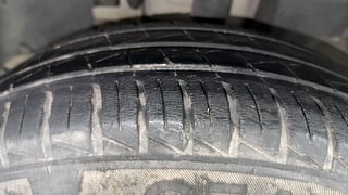 Used 2021 renault Kwid 1.0 RXT Opt Petrol Manual tyres LEFT FRONT TYRE TREAD VIEW