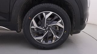 Used 2022 Hyundai Creta EX Diesel Diesel Manual tyres RIGHT FRONT TYRE RIM VIEW
