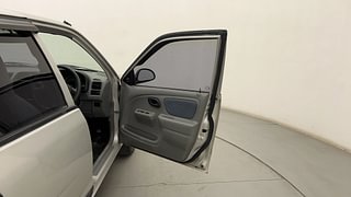 Used 2012 Maruti Suzuki Alto K10 [2010-2014] VXi Petrol Manual interior RIGHT FRONT DOOR OPEN VIEW