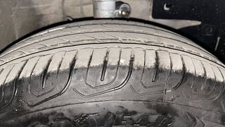Used 2014 Honda Brio [2011-2016] VX MT Petrol Manual tyres RIGHT FRONT TYRE TREAD VIEW