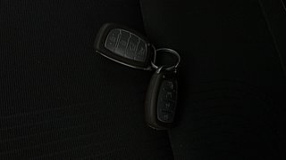 Used 2021 Hyundai Venue [2019-2022] SX 1.0 (O) Turbo iMT Petrol Manual extra CAR KEY VIEW