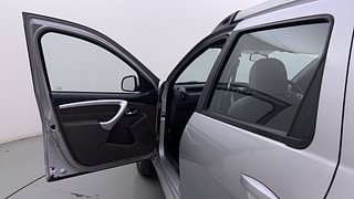 Used 2016 Renault Duster [2015-2019] 110 PS RXZ 4X2 AMT Diesel Automatic interior LEFT FRONT DOOR OPEN VIEW