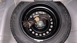 Used 2014 Honda Brio [2011-2016] S MT Petrol Manual tyres SPARE TYRE VIEW