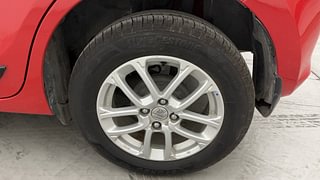 Used 2018 Maruti Suzuki Swift [2017-2020] ZDI AMT Diesel Automatic tyres LEFT REAR TYRE RIM VIEW